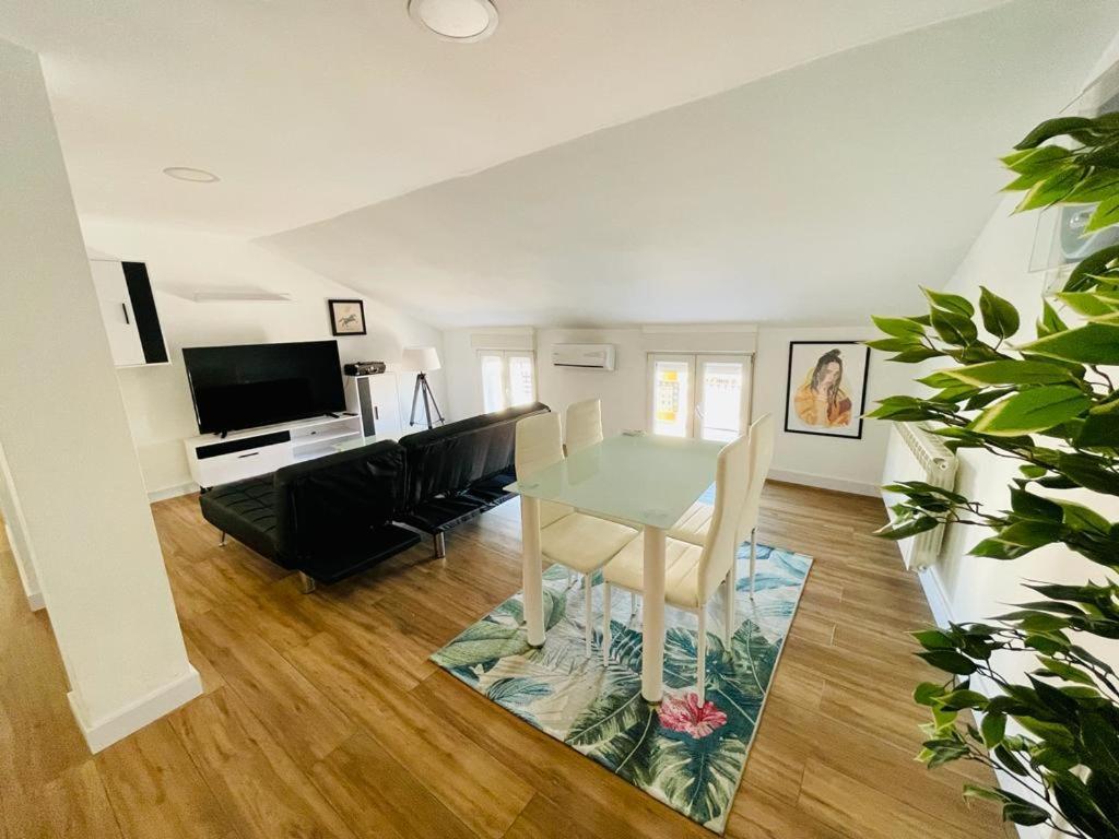 La Casa Del Rock Apartment Аранда де Дуеро Екстериор снимка